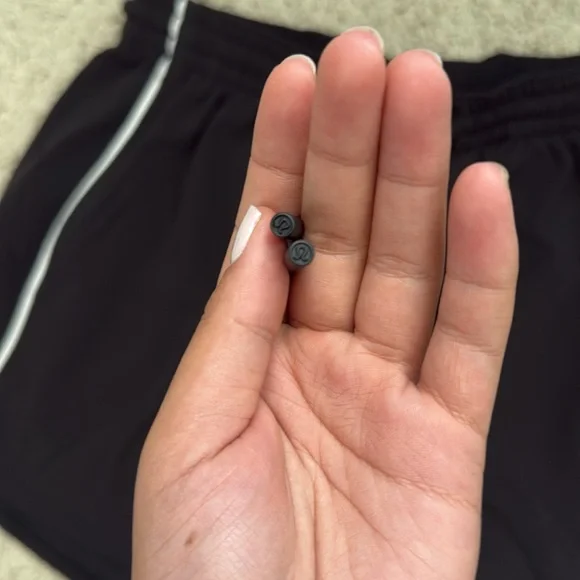 Lululemon Court Rival Relaxed High-Rise Shorts (Black) - Picture 4 of 8